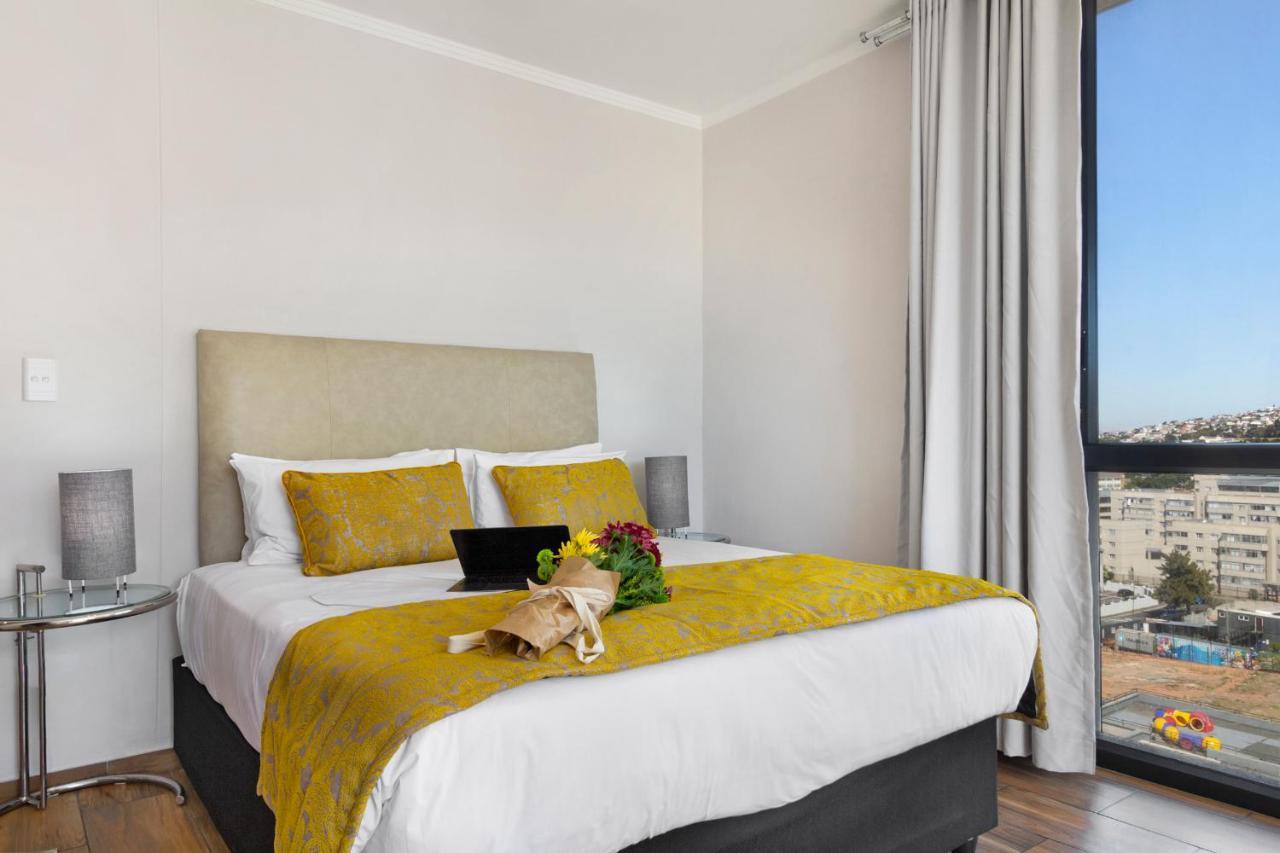 Urban Oasis At The Four Seasons Appartement Kaapstad Buitenkant foto