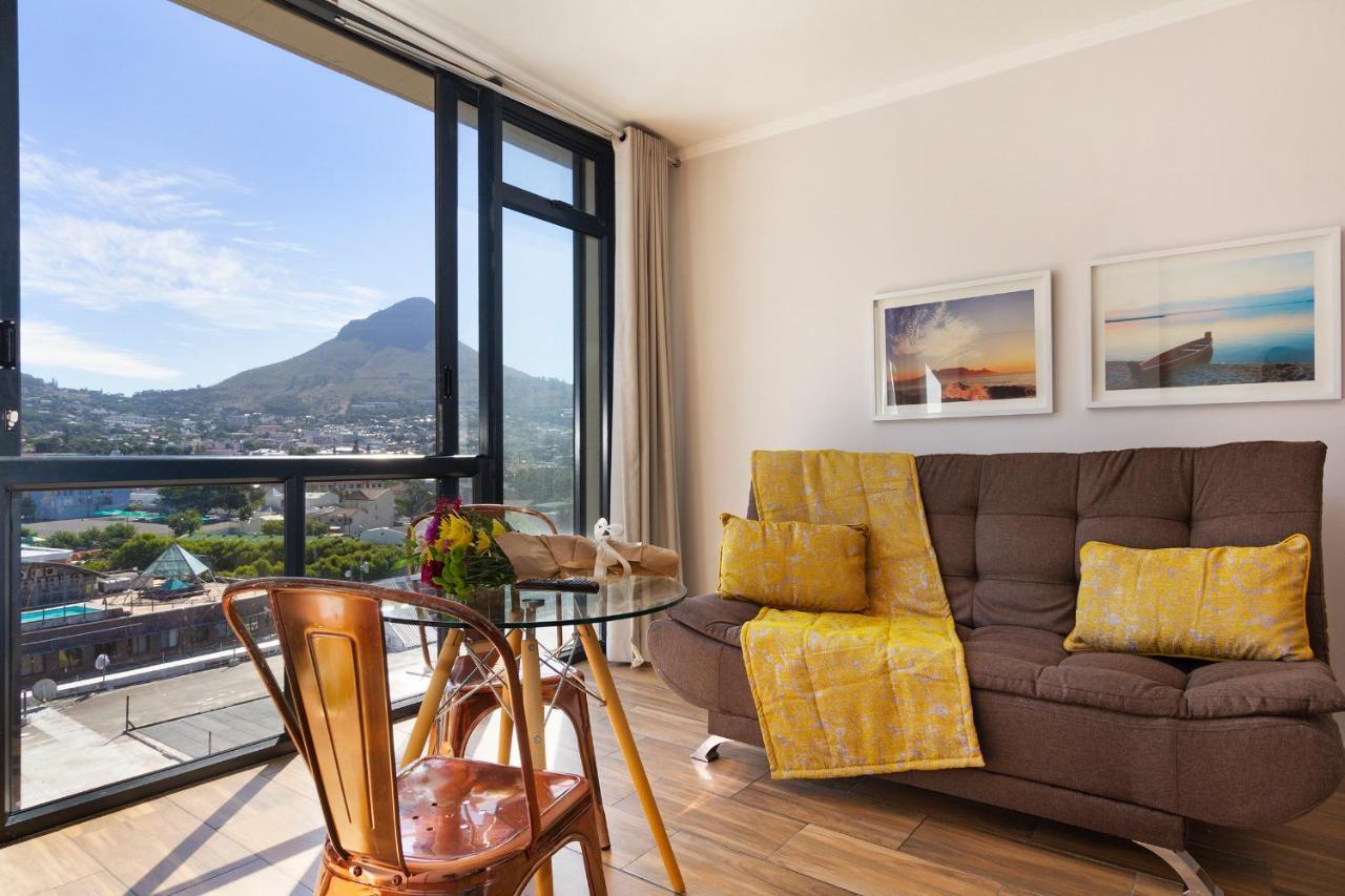 Urban Oasis At The Four Seasons Appartement Kaapstad Buitenkant foto