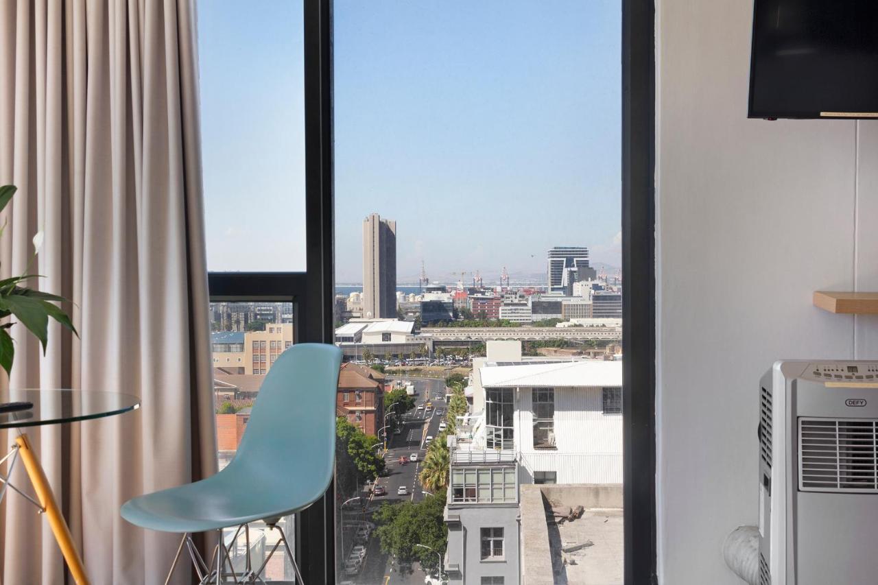 Urban Oasis At The Four Seasons Appartement Kaapstad Buitenkant foto