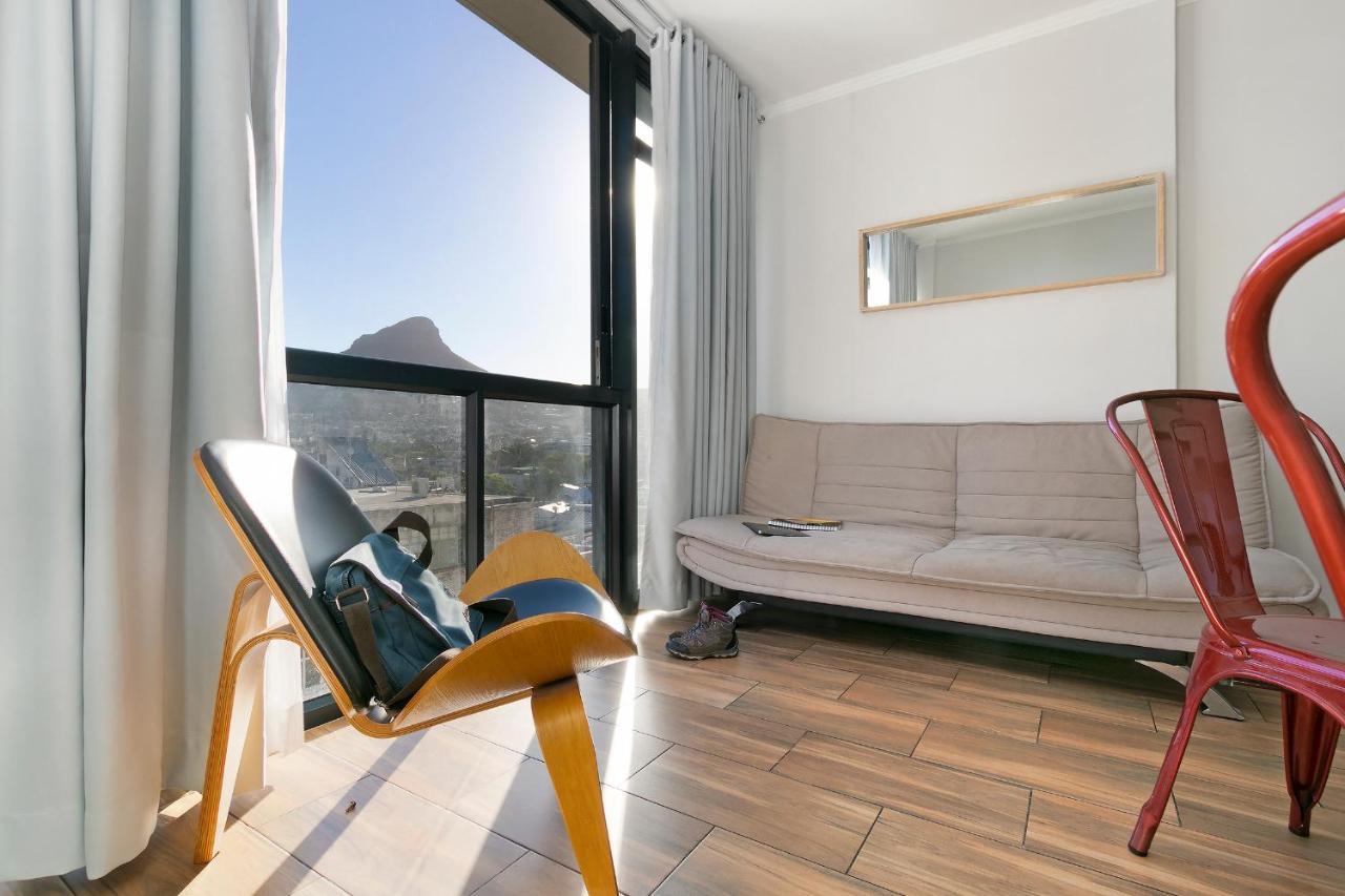Urban Oasis At The Four Seasons Appartement Kaapstad Buitenkant foto