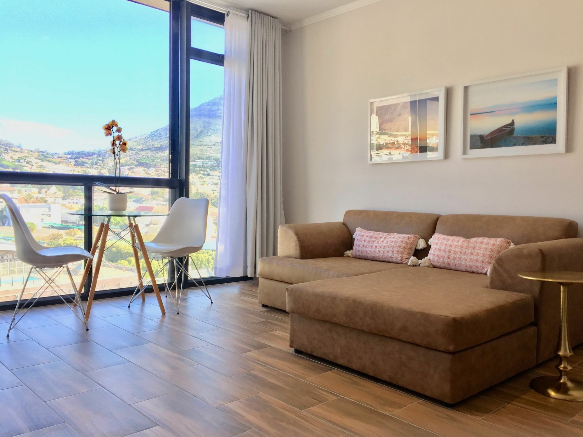 Urban Oasis At The Four Seasons Appartement Kaapstad Buitenkant foto